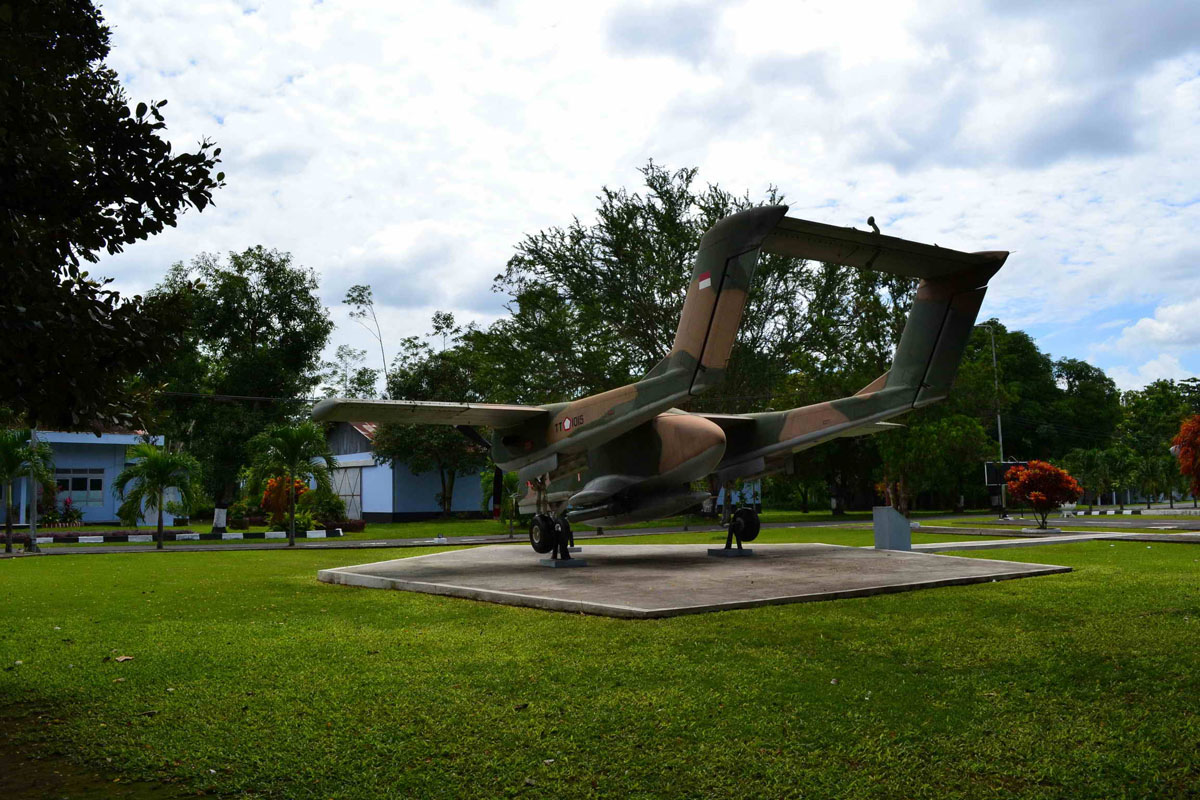 TT-1015 North American OV-10F Bronco