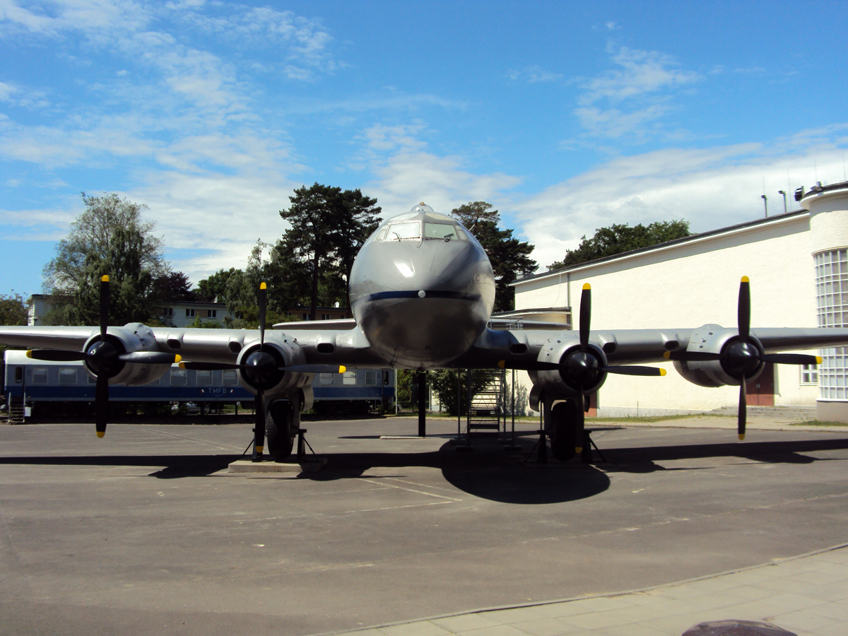 Handley Page Hastings T.5 TG503 Royal Air Force