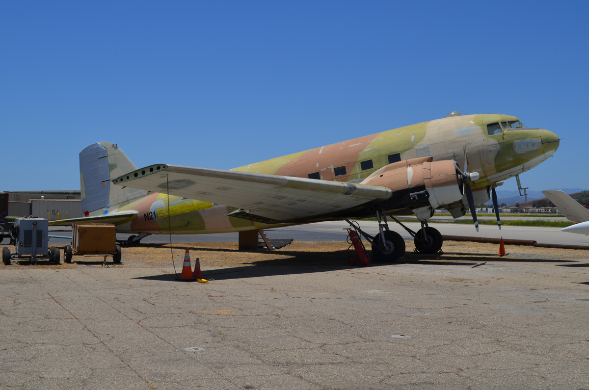 N215CM Douglas C-47B Skytrain